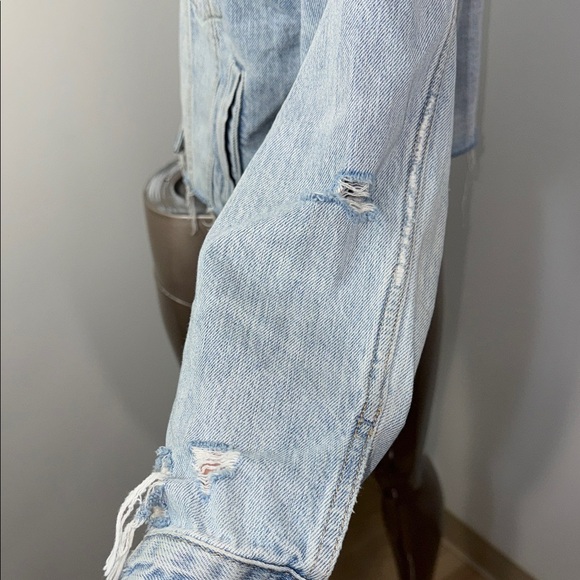 American Eagle Thrashed Light Blue Distressed Denim Jacket - Picture 4 of 7